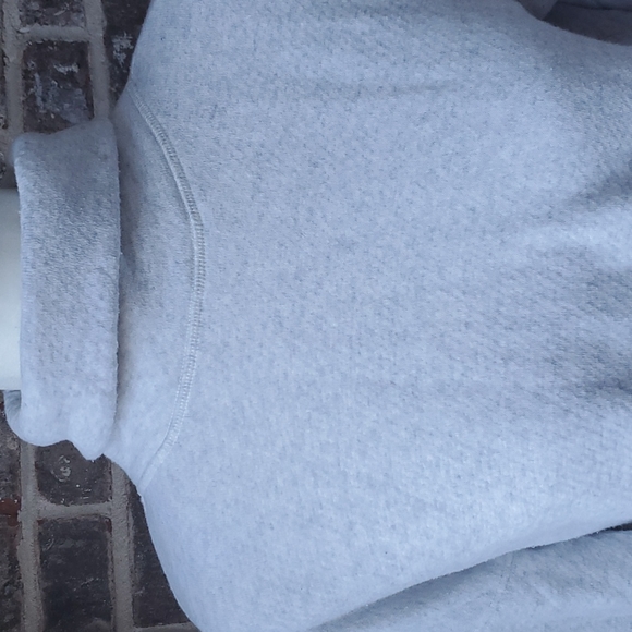 Vineyard Vines Gray Turtleneck Long Sleeve Sweater - Picture 2 of 4